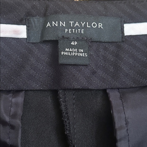 Ann Taylor Velvet Black Pants Pockets Piping Size 4P - Picture 3 of 13